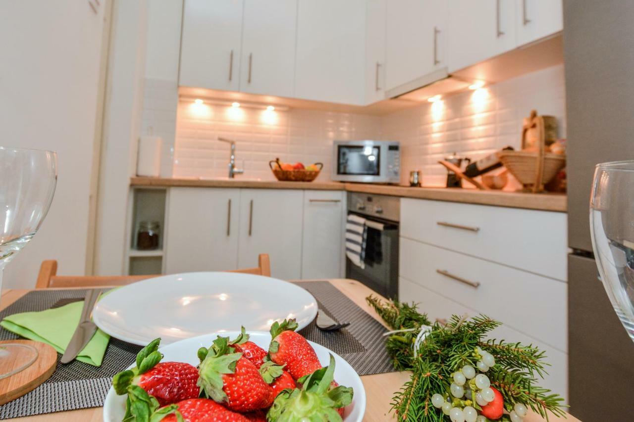 Timeless Apartment With Free Private Parking Budapeste Exterior foto