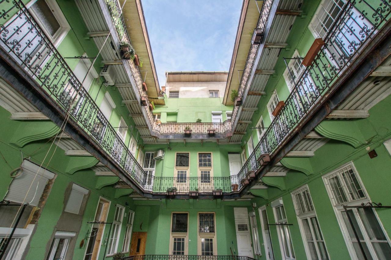 Timeless Apartment With Free Private Parking Budapeste Exterior foto